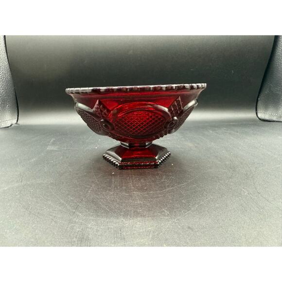 Vintage Avon Cape Cod Ruby Red Footed Pedestal Bowl-Candy or Nut Dish - Picture 3 of 8